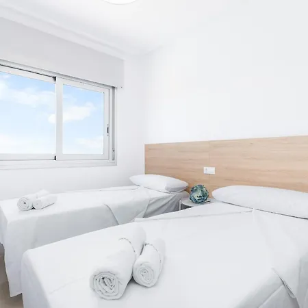 Aparthotel Laguna Rosa *