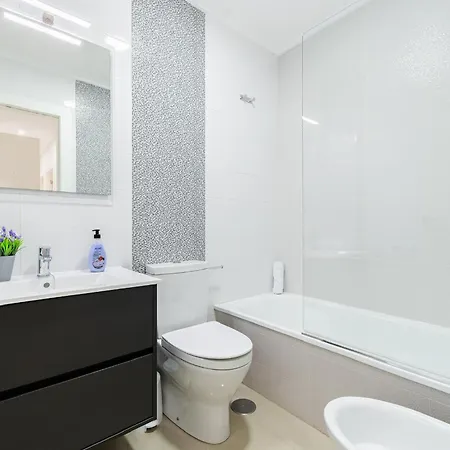 Aparthotel Laguna Rosa *