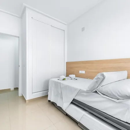 Laguna Rosa 4* Los Montesinos