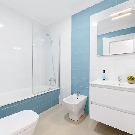 Aparthotel Laguna Rosa *