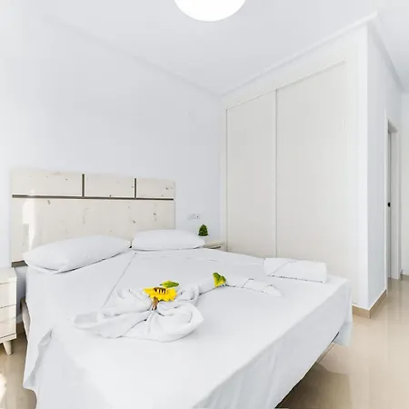 Laguna Rosa 3*